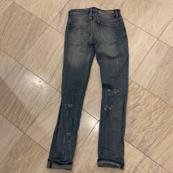 Blanknyc boyfriend fit ripped denim - Picture 3 of 4